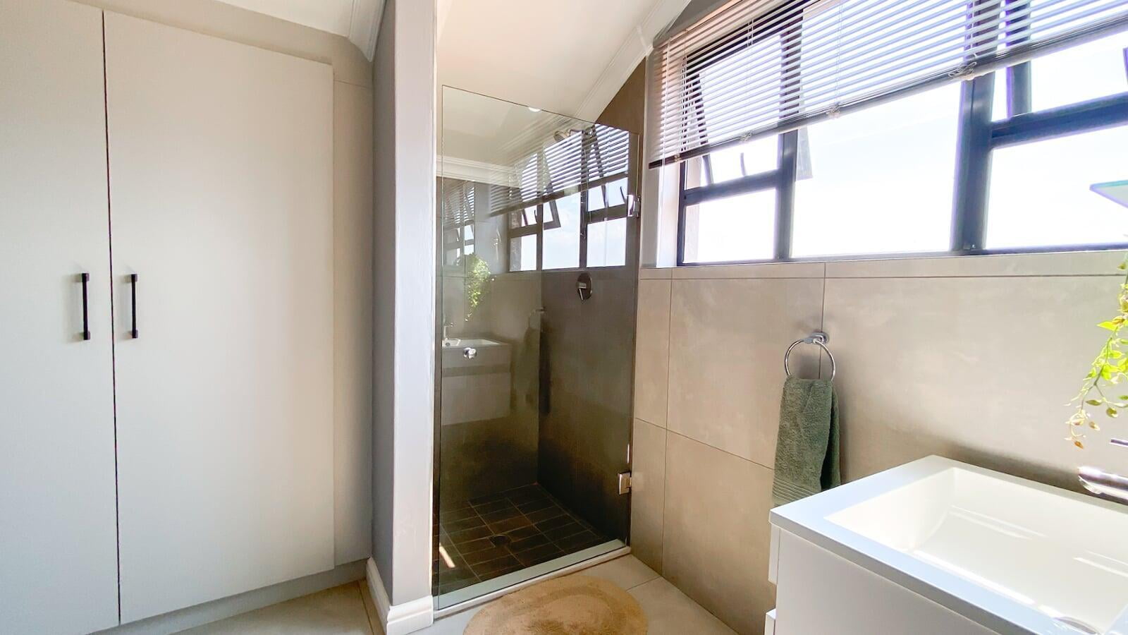 Loft Bedroom En-Suite